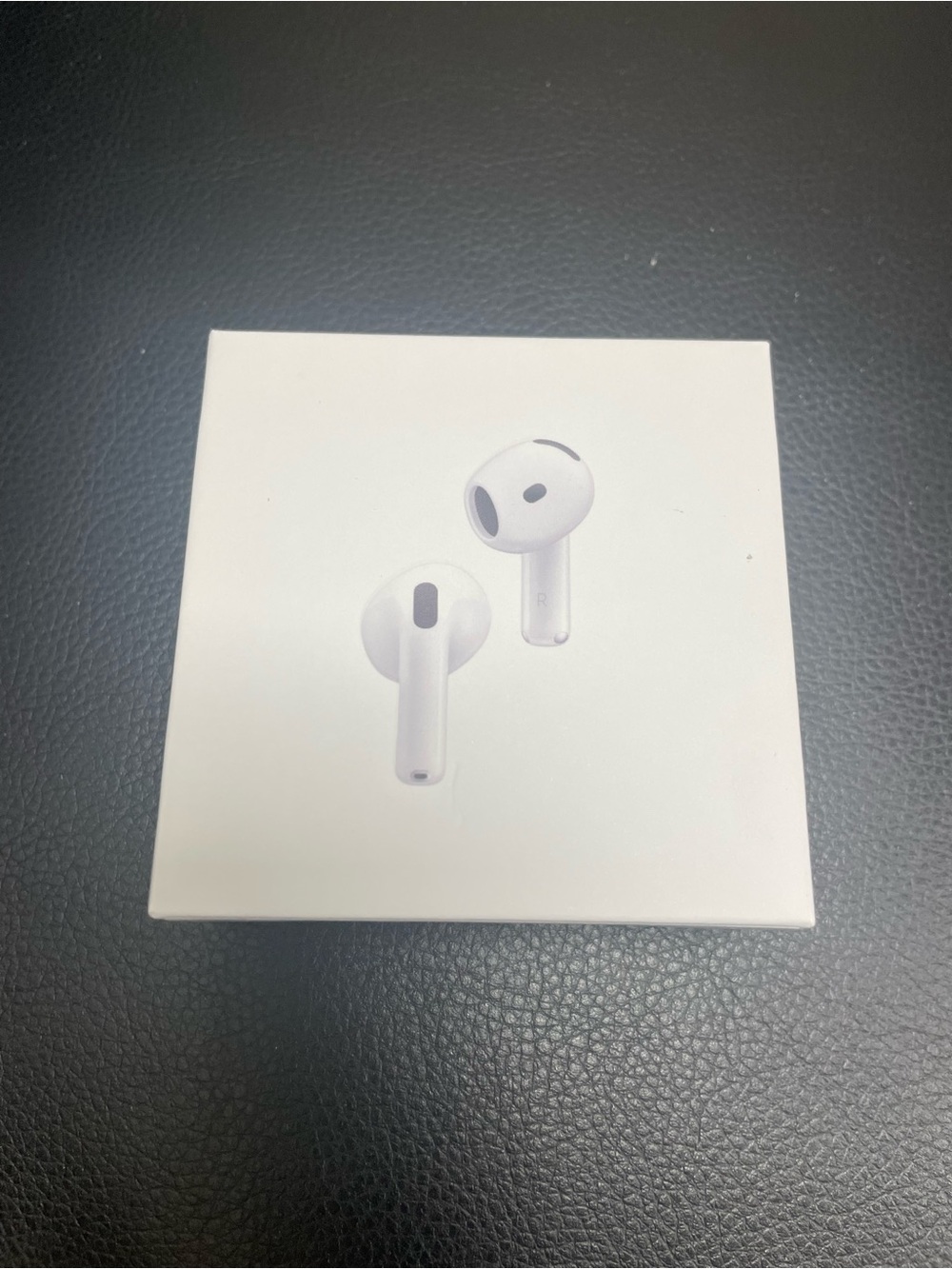 Apple White Wireless Earbuds with Charging Case - Apple Brand